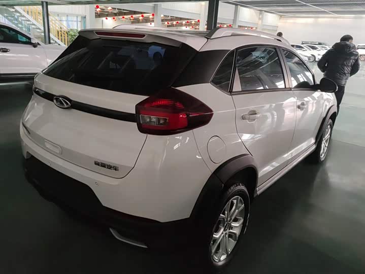 Фото 3 - Chery Tiggo 3x