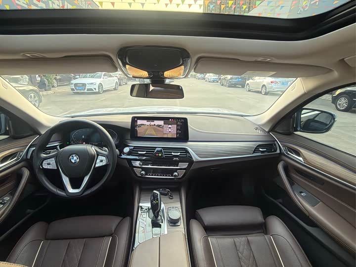 Фото 7 - BMW 5 Series