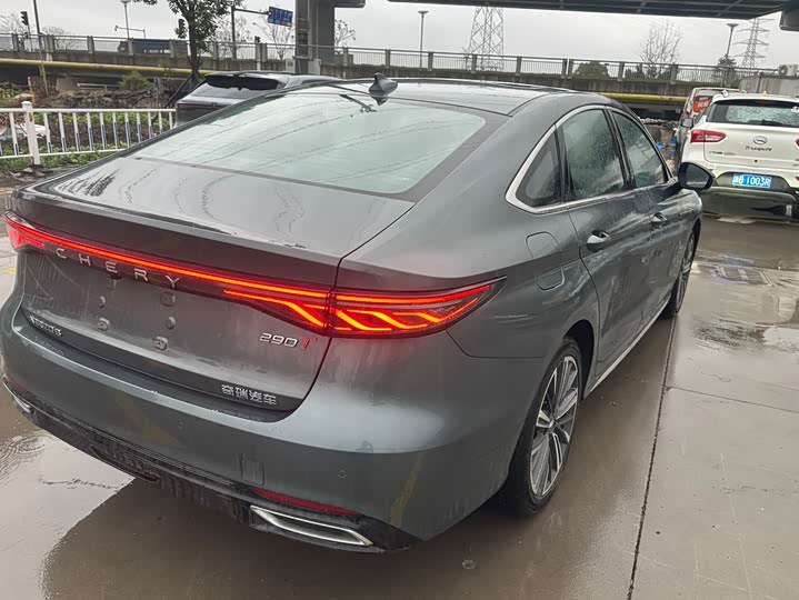 Фото 9 - Chery Arrizo 8 Pro