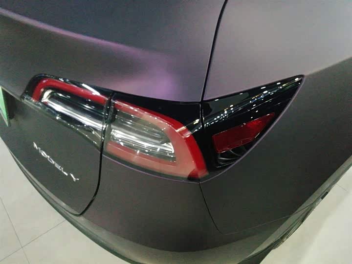 Фото 8 - Tesla Model Y