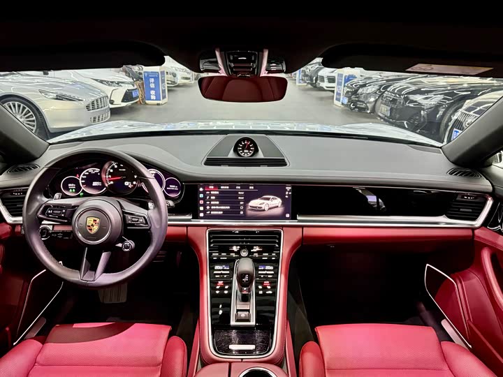 Фото 9 - Porsche Panamera
