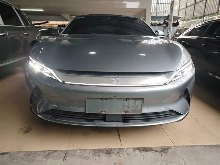 Фото 3 - BYD Han