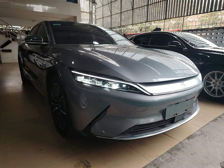 Фото 4 - BYD Han