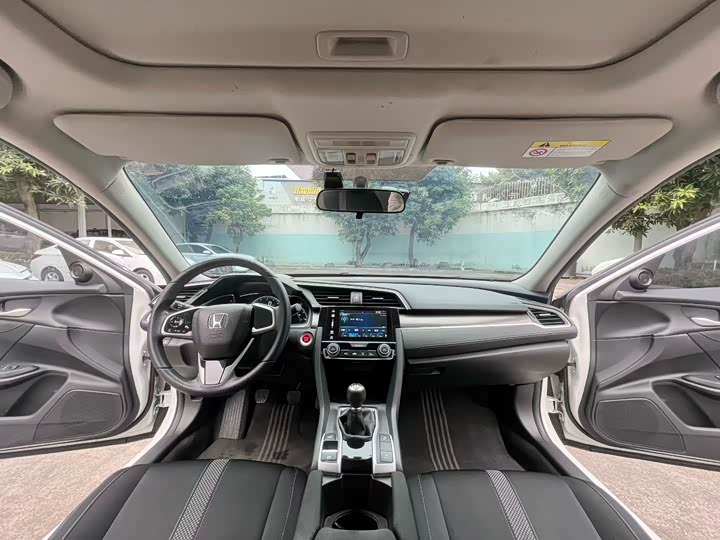 Фото 5 - Honda Civic