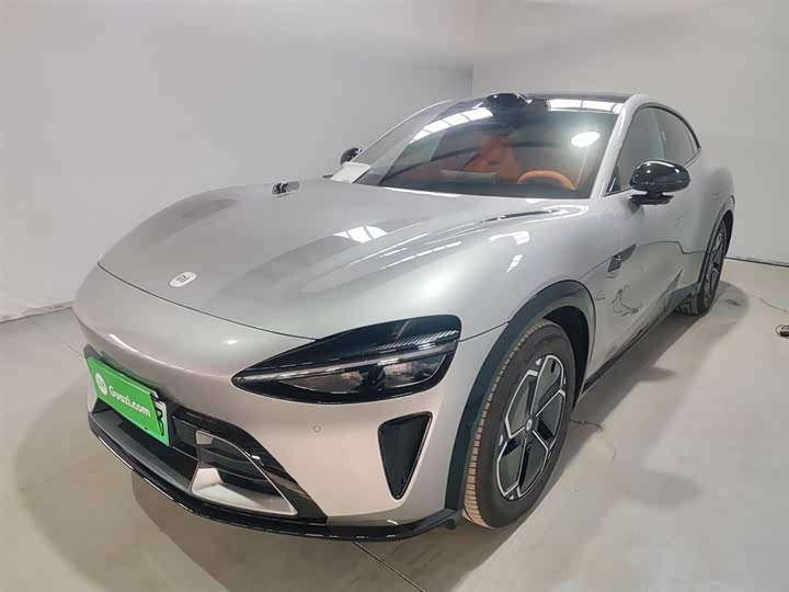 Фото 2 - Xiaomi YU7