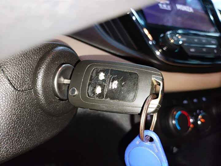 Фото 8 - Chevrolet Monza