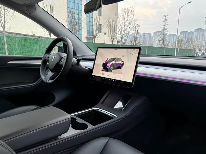 Фото 8 - Tesla Model Y