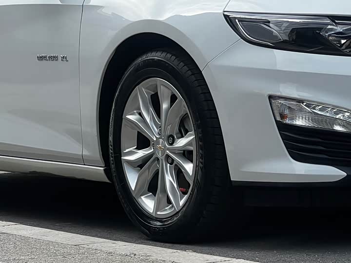 Фото 5 - Chevrolet Malibu XL