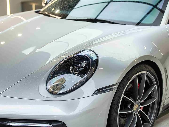 Фото 8 - Porsche 911