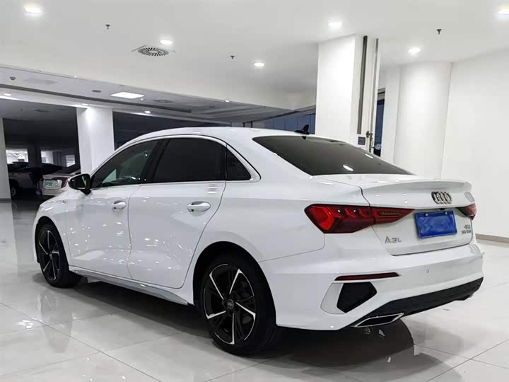 Фото 4 - Audi A3