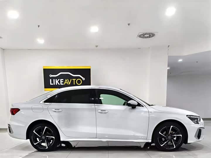 Фото 9 - Audi A3