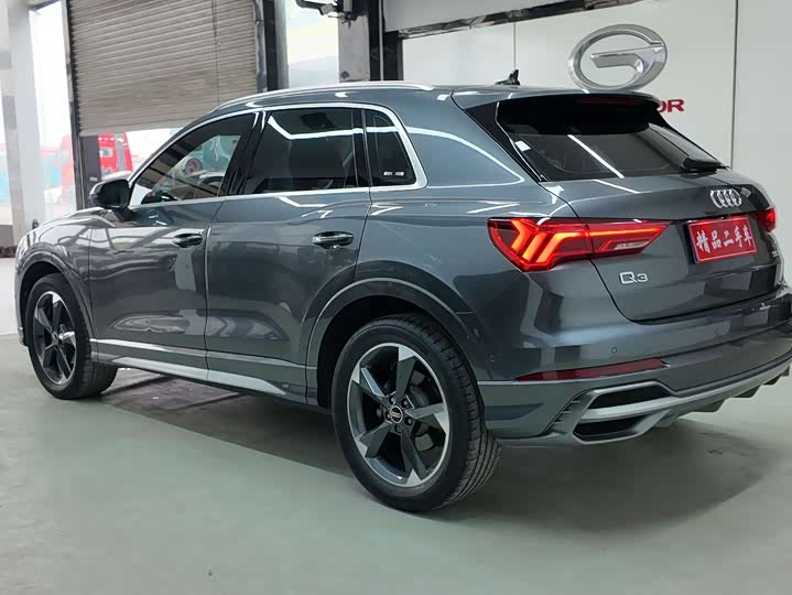 Фото 5 - Audi Q3