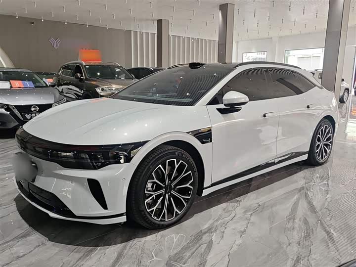 Фото 2 - Zeekr 007 GT