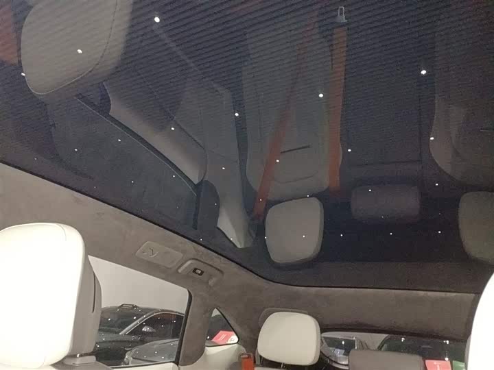 Фото 8 - Zeekr 007 GT