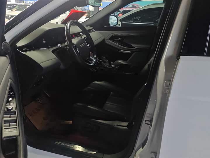 Фото 9 - Land Rover Range Rover Evoque L