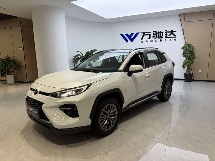 Фото 3 - Toyota Wildlander