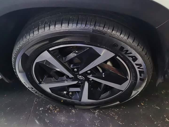 Фото 6 - Hyundai ix35 (Mufasa)