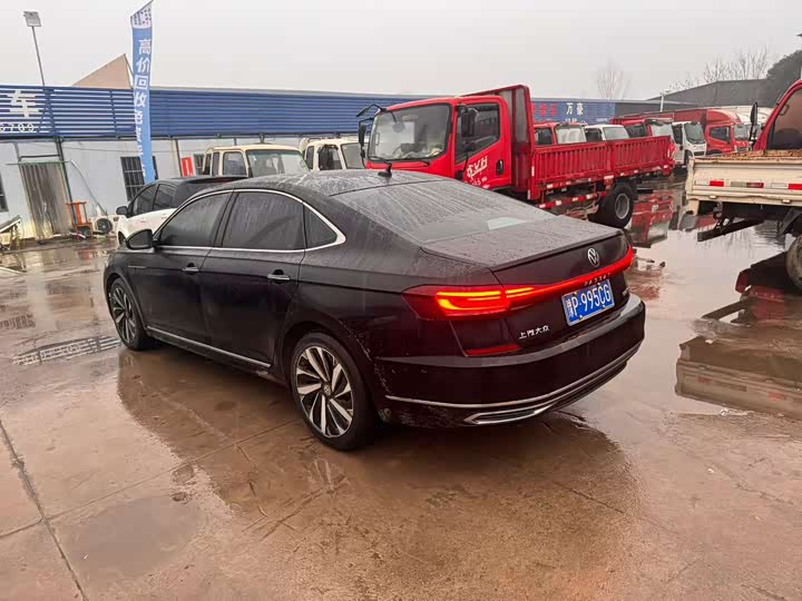 Фото 6 - Volkswagen Passat