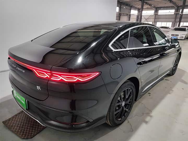 Фото 7 - BYD Han