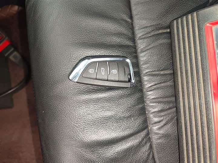 Фото 9 - Honda Odyssey