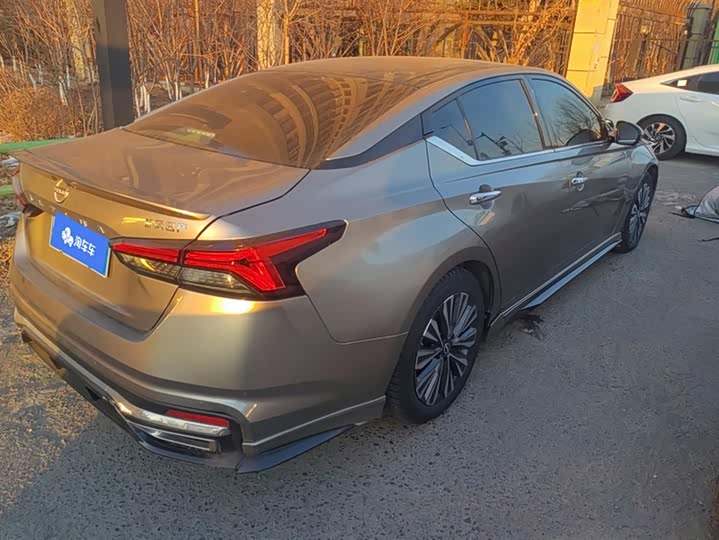 Фото 3 - Nissan Teana