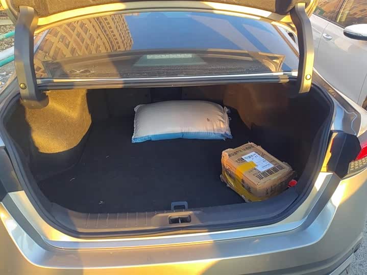 Фото 4 - Nissan Teana