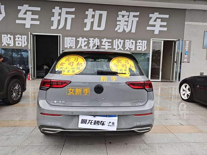 Фото 5 - Volkswagen Golf