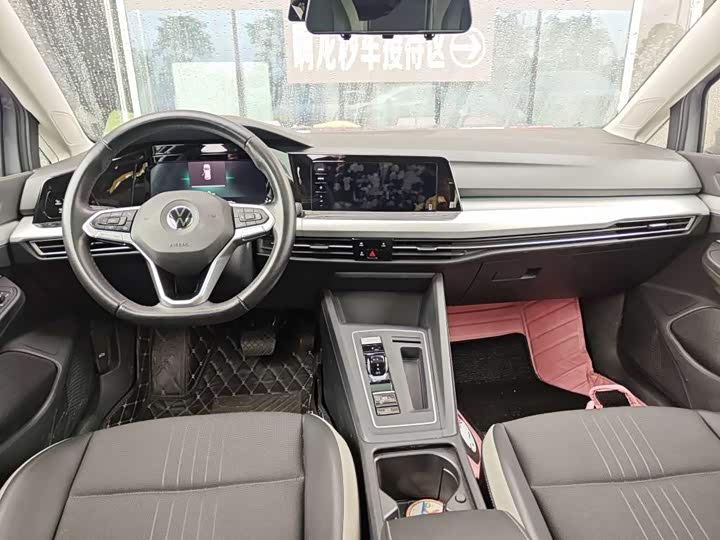 Фото 9 - Volkswagen Golf