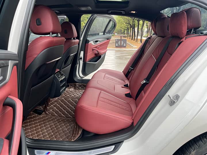 Фото 7 - BMW 5 Series