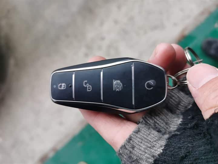 Фото 9 - BYD Seal 05 DM-i Hybrid