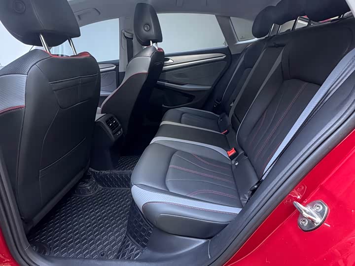 Фото 9 - Volkswagen Lamando L