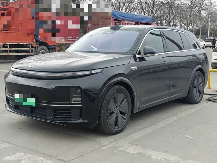 Фото 1 - LiXiang L7