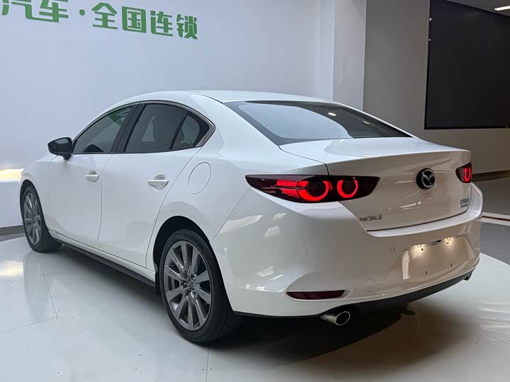 Фото 6 - Mazda 3 (Axela)