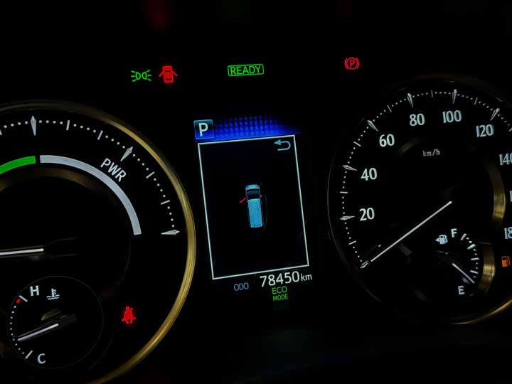 Фото 7 - Toyota Alphard