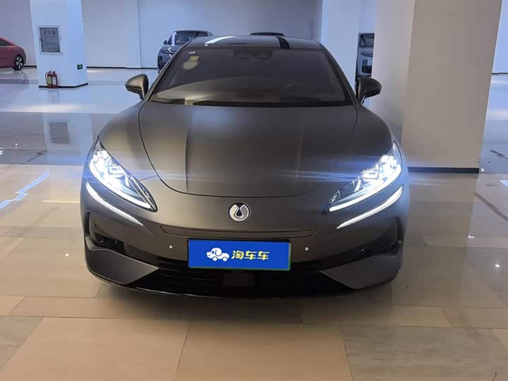 Фото 2 - Denza Z9GT