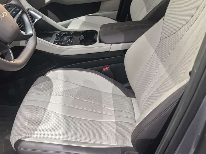 Фото 2 - BYD Song Plus Hybrid/EV