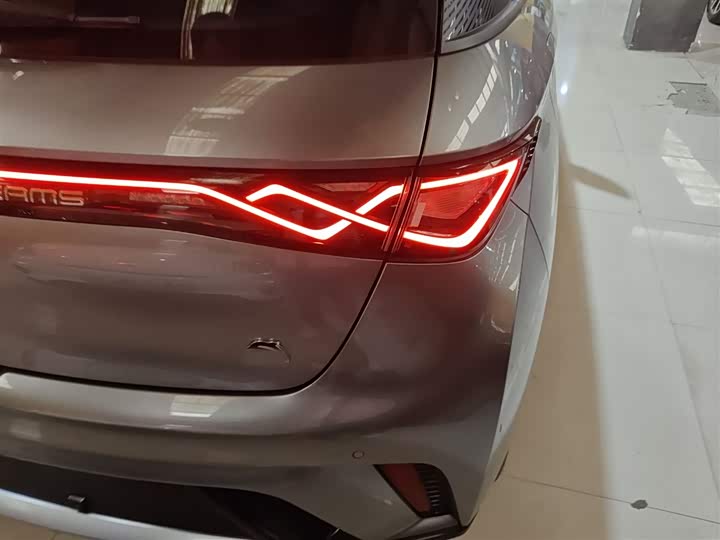 Фото 8 - BYD Dolphin