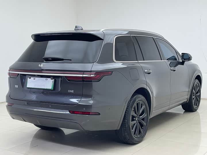 Фото 6 - LiXiang One