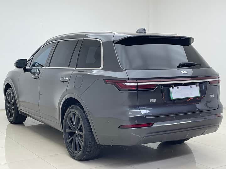 Фото 7 - LiXiang One