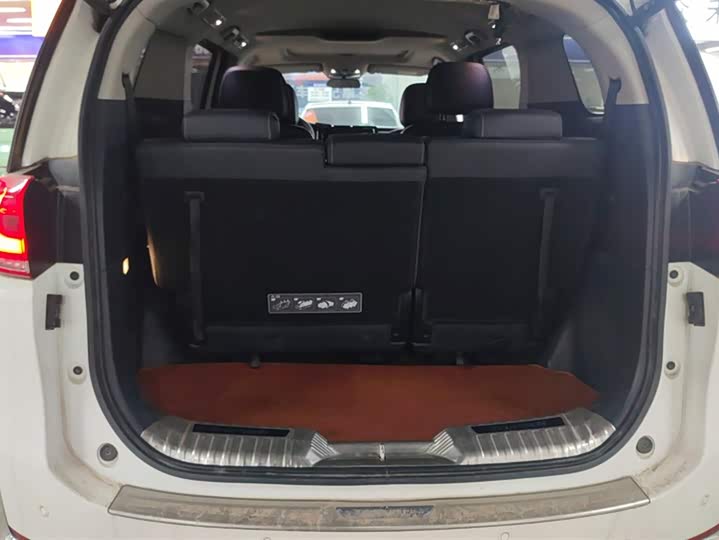 Фото 4 - GAC Trumpchi M8