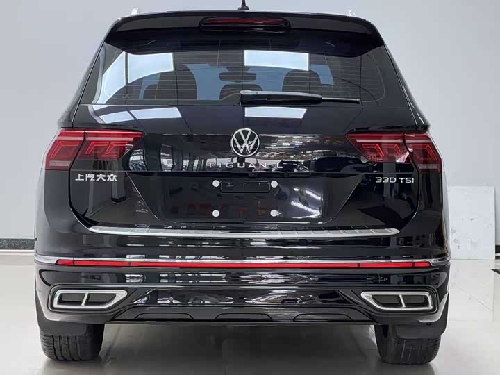 Фото 5 - Volkswagen Tiguan L Pro
