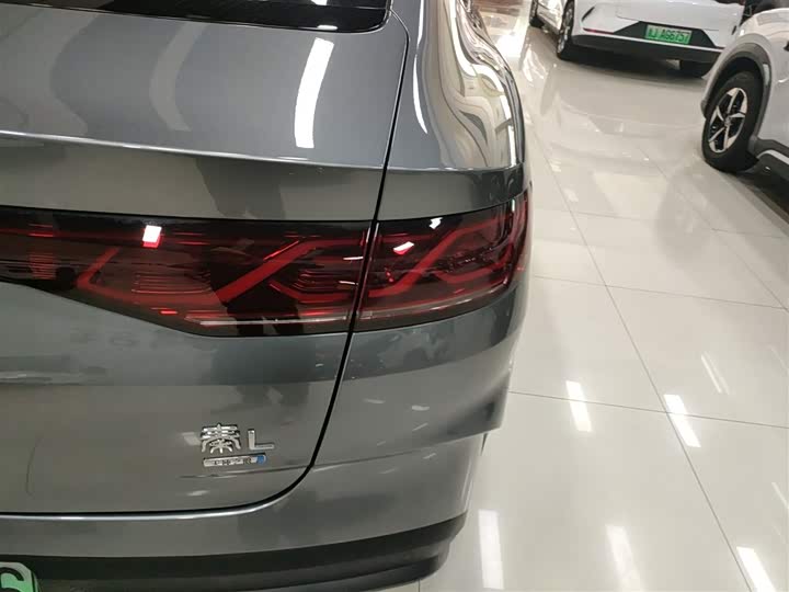 Фото 8 - BYD Qin L