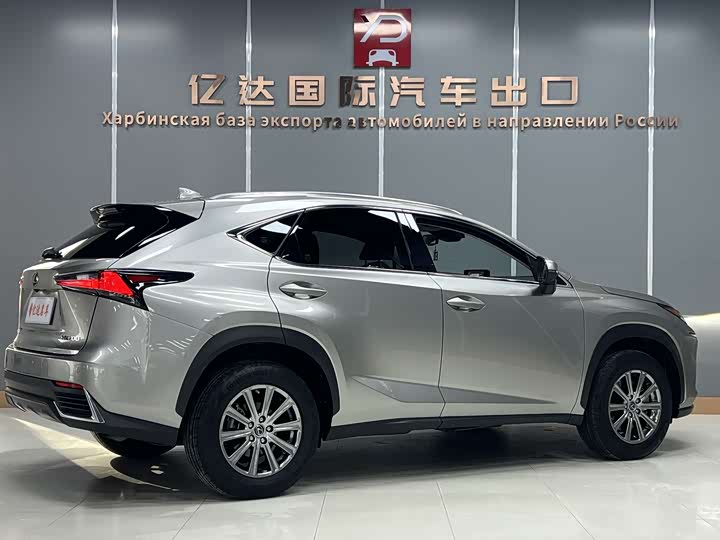 Фото 6 - Lexus NX
