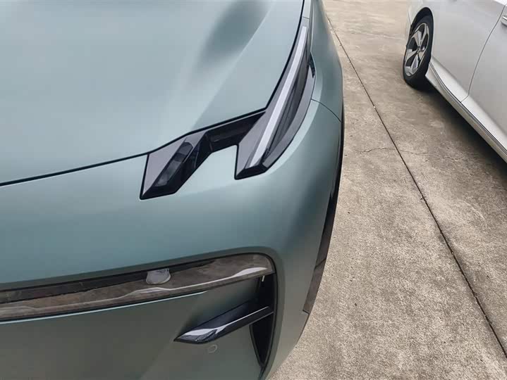 Фото 5 - Zeekr X