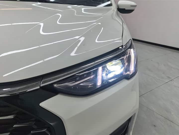 Фото 5 - Ford Escort