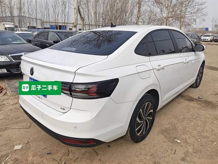 Фото 7 - Volkswagen Lavida