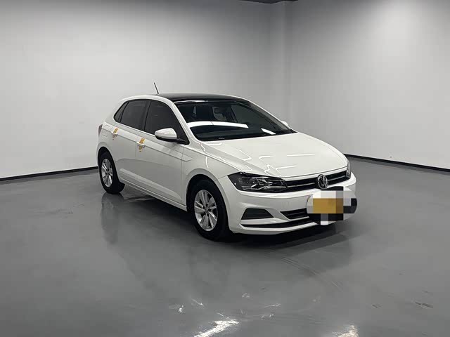 Фото 4 - Volkswagen Polo