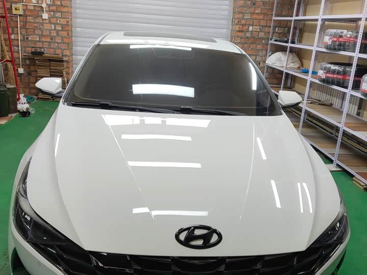 Фото 2 - Hyundai Elantra N line