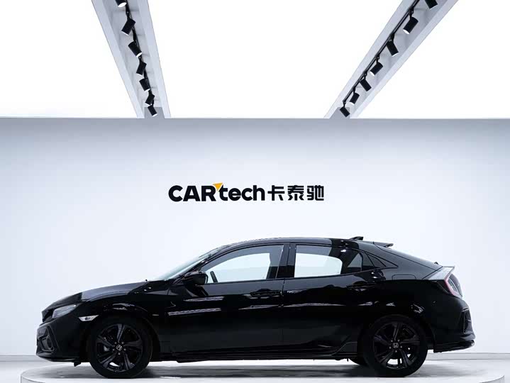 Фото 7 - Honda Civic