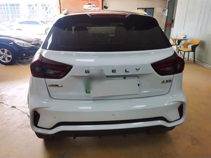 Фото 6 - Geely Geometry EX3